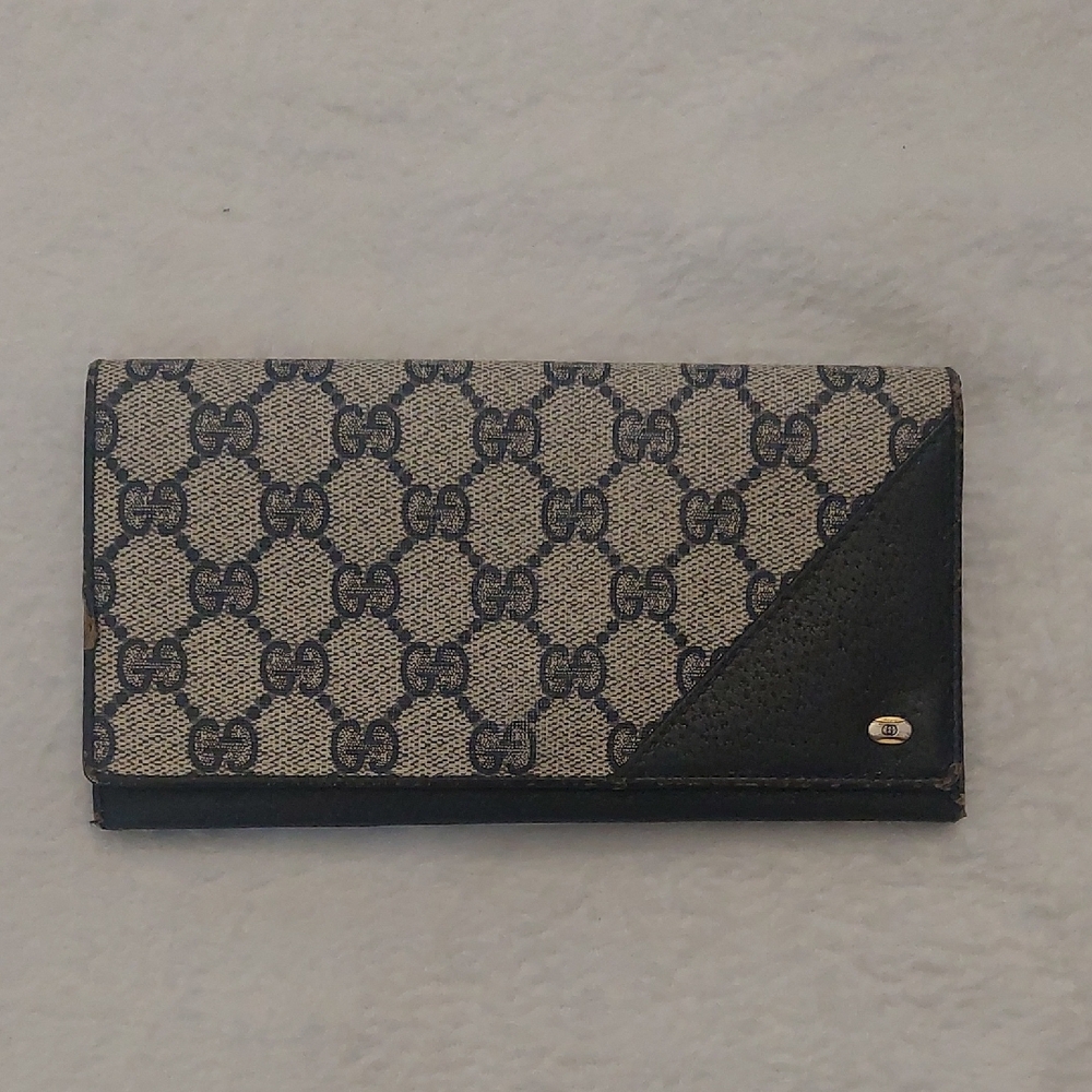 Gucci Accessory Collection GG Tri-fold Leathet and Canvas Wallet